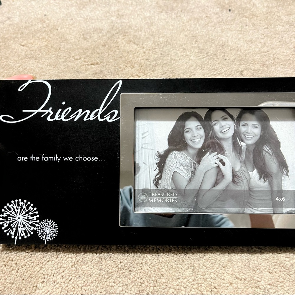 Black Photo Frame - Friends Design